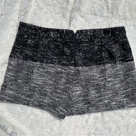 BCBG MaxAzria Shorts Womens sz m black/white - Picture 8 of 9